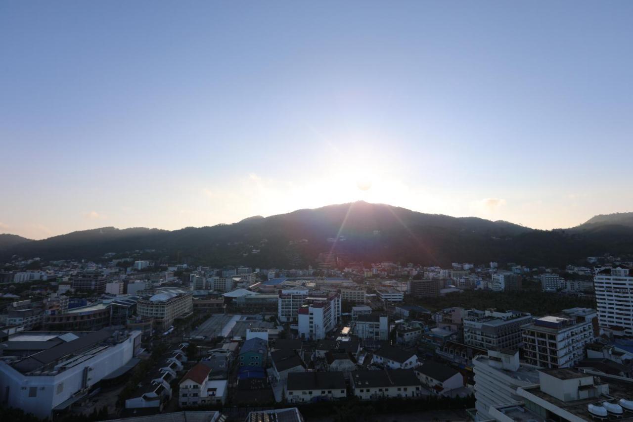 Patong Tower Excellence Pta 2025公寓 外观 照片