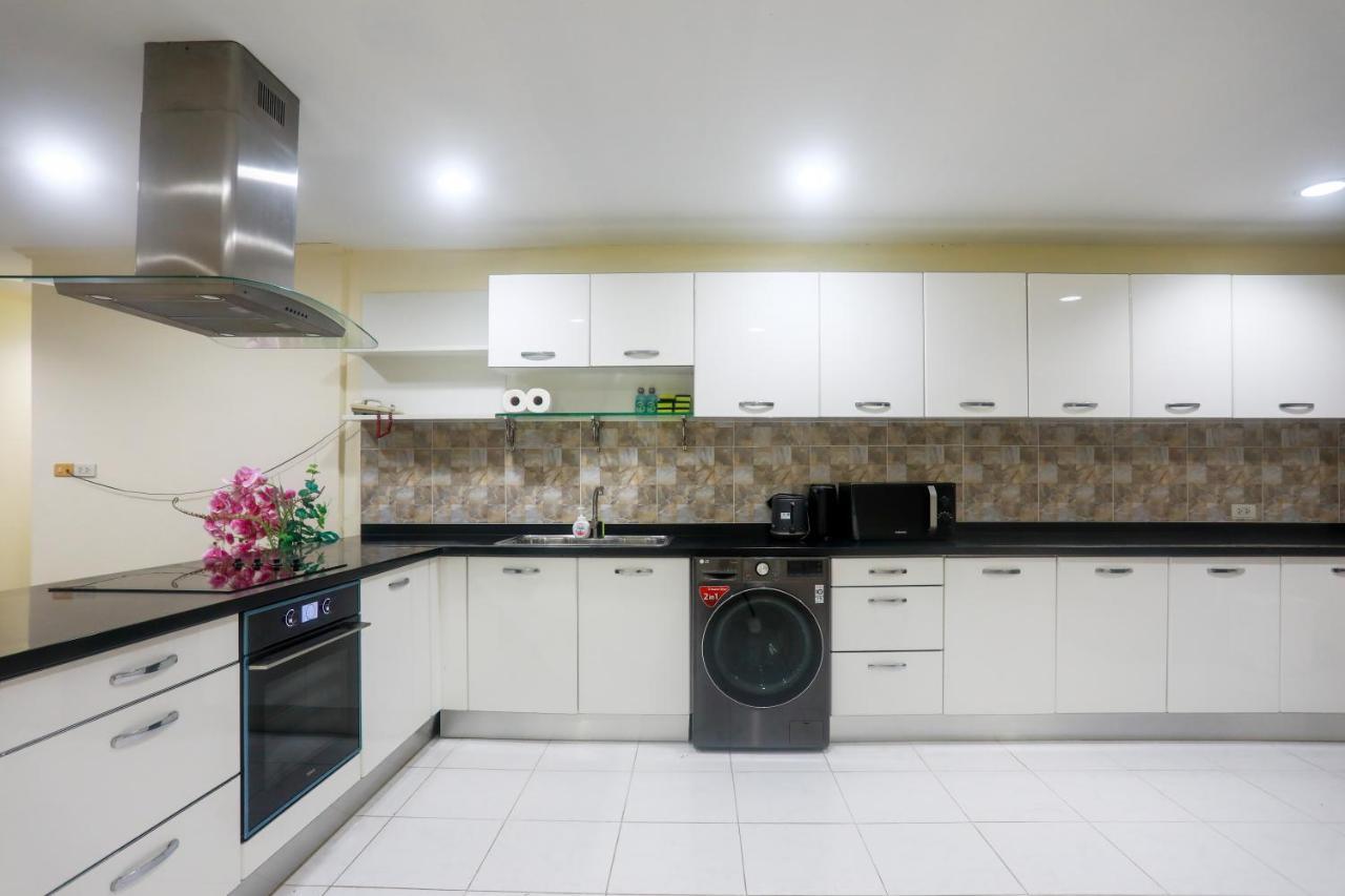 Patong Tower Excellence Pta 2025公寓 外观 照片