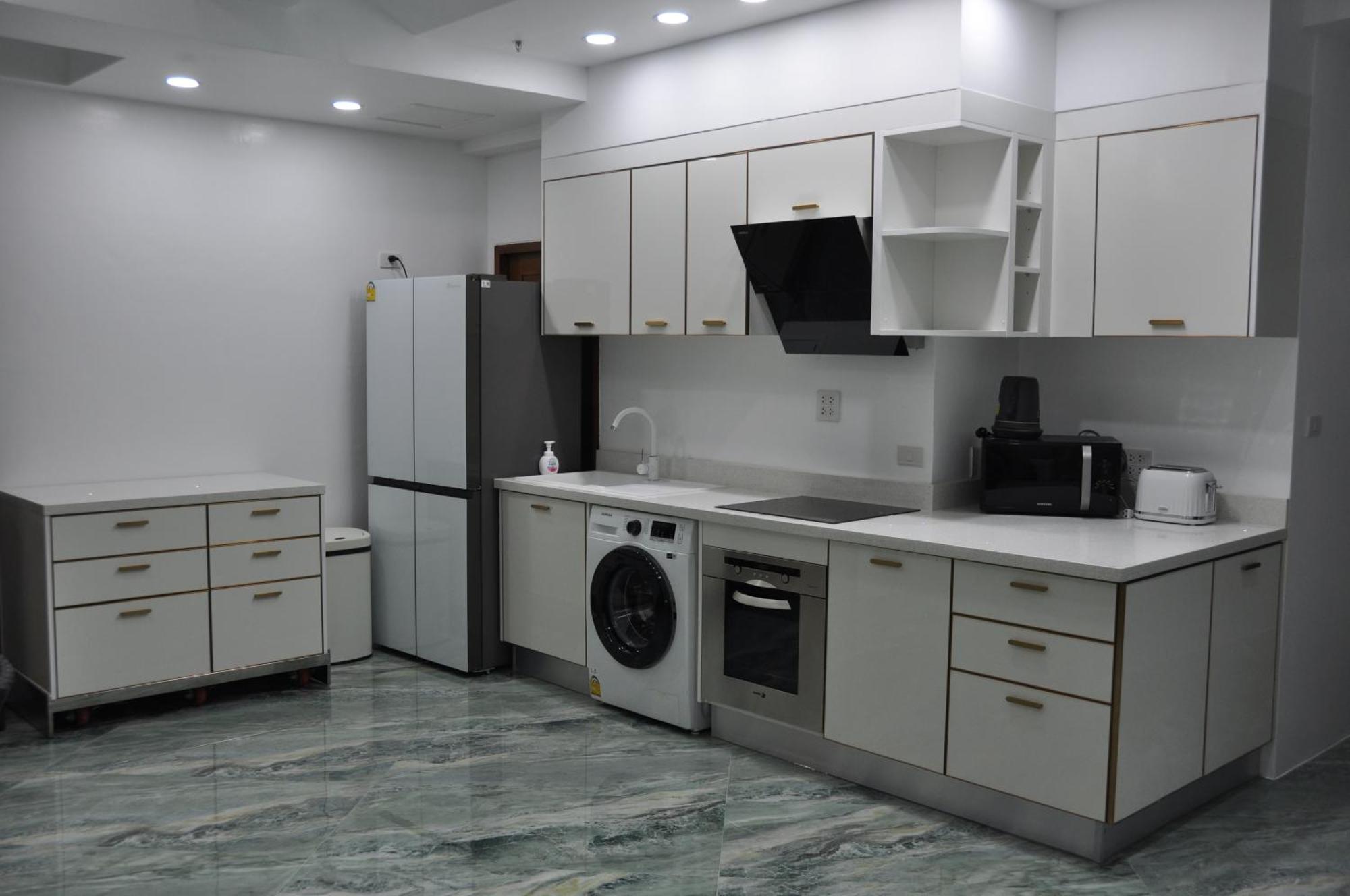 Patong Tower Excellence Pta 2025公寓 外观 照片